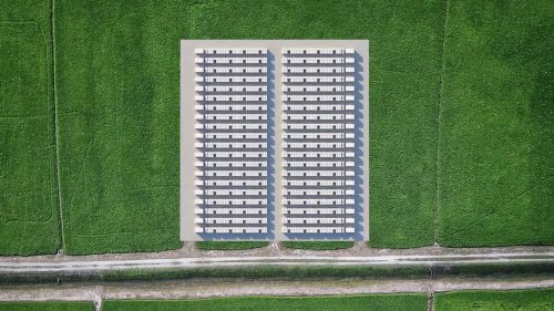 Comienza la mayor instalación de almacenamiento de energía de Tesla en Europa