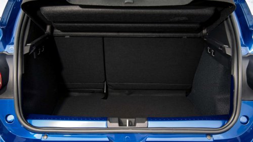 Dacia, Dacia Sandero, les changement à l'intérieur et au niveau du coffre avec le restylage