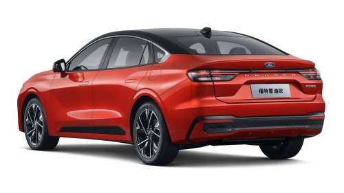 Ford, Ford Mondeo, Ford Mondeo 2026: la berlina híbrida y con versión crossover