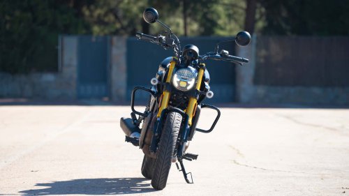 Hero Hunk 440, una naked A2 de iniciación con un precio muy loco