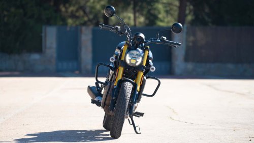 Hero Hunk 440, una naked A2 de iniciación con un precio muy loco