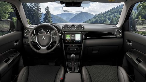 Suzuki Vitara et S-Cross optent pour le noir avec la série spéciale Kuro