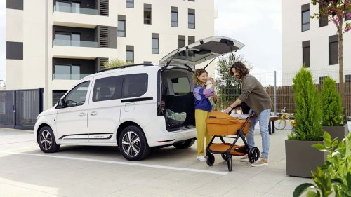 Fiat Qubo L vs VW Caddy: 7-sitzige Raumwunder im Vergleich