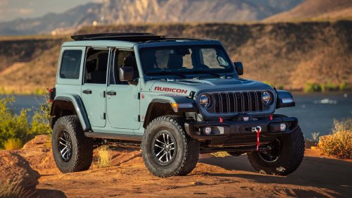 Jeep, Jeep Driver Goes to Florida Target. Then She Sees One of Those Red Balls On the Loose, Wreaking Havoc In the Parking Lot