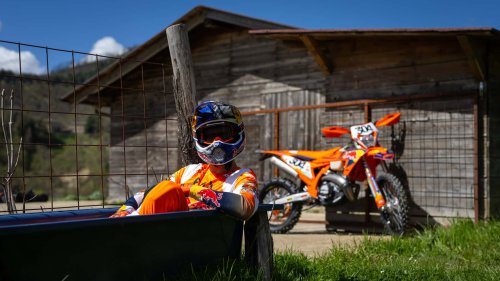 KTM, KTM Jual 100.000 Unit Motor Tahun Ini tapi Sebagian Motor Lawas?