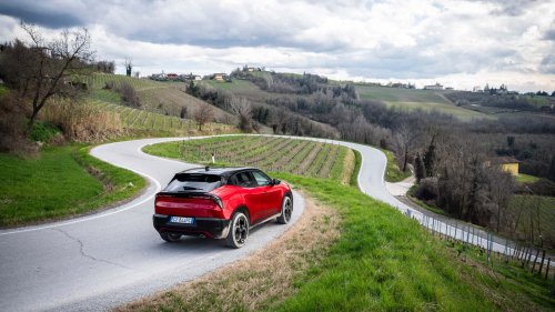 Alfa Romeo Junior Ibrida Q4, la prueba de consumo real del mild hybrid 4x4