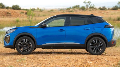 Nuevo Peugeot 2008 2026: Hybrid, -35 CV, ë-DCS6, Eco… ¿precio? ¡1.000 € menos!