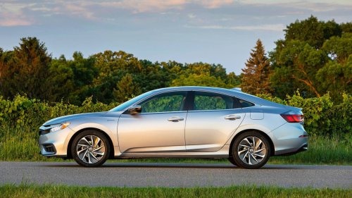 Man Finds 'Pretty Nice' 2019 Honda Insight at Junk Yard. Then He Sees the Codes