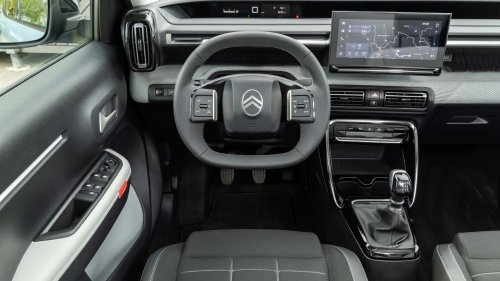 Citroën, Yaris y Clio, amenazados: Citroën C3 Hybrid, por 20.000 euros
