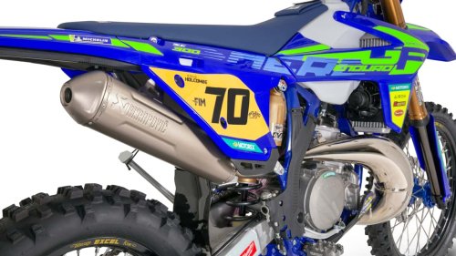 Sherco vende una moto de carreras de fábrica y la llama Replica