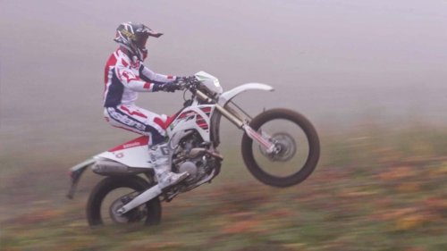 Bimota acaba de fabricar una lujosa Kawasaki de motocross