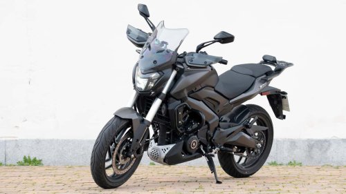 Bajaj Dominar 400 2026, cuando el presupuesto es la clave para tu próxima montura