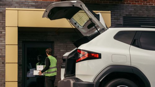 This Dacia Truck Has The Cutest Little Bed. But Who's It For?