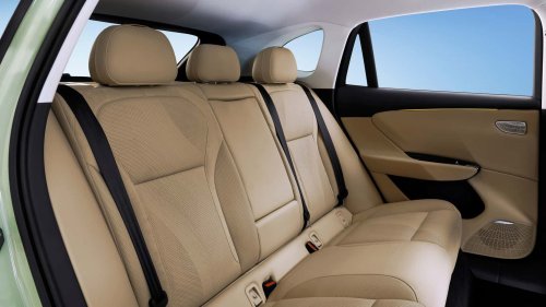 Le SUV électrique Hongqi EHS5 fait ses débuts en Europe au salon de Munich 2025