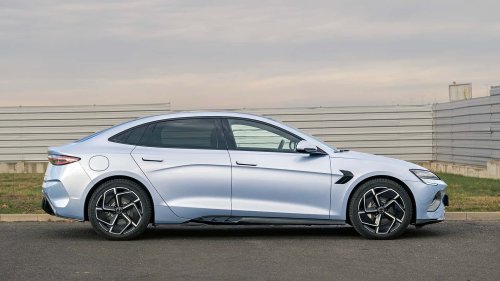 BYD, Tesla, BYD supplante désormais Tesla sur le marché des véhicules électriques