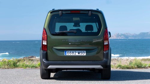 De Madrid a Finisterre, en furgoneta eléctrica: de viaje con la Peugeot e-Rifter