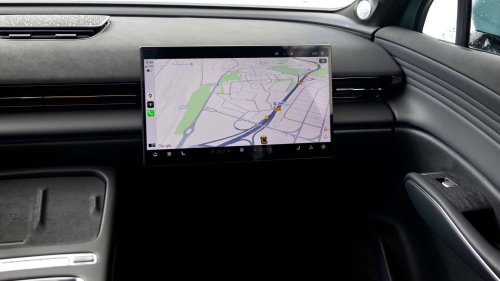 Omoda 7 SHS, el SUV PHEV compacto con un precio y equipamiento rompedor