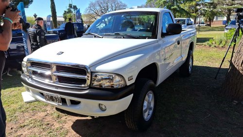 Ram, Cuatro apuntes del lanzamiento industrial de la Ram Dakota