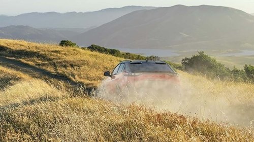 Subaru, Mobil Listrik Ketiga Subaru Debut Minggu Depan