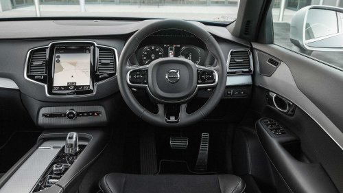 Woman Learns She Has to Pay to Remote Start 2017 Volvo XC90. Then Mechanic Husband FInds Cheaper Fix