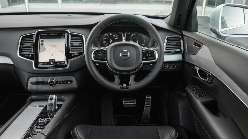 Woman Learns She Has to Pay to Remote Start 2017 Volvo XC90. Then Mechanic Husband FInds Cheaper Fix