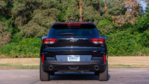 Honda, Chevy, GM, Honda Salesman Takes Chevy Trailblazer to Dealership. Then GM Refuses Coverage Because of How His Car Smells