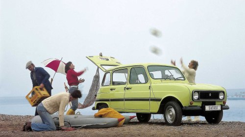 Un Renault 4 Plein Air, vendido por casi 100.000 euros en Rétromobile