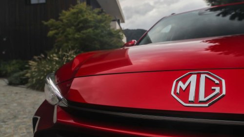 MG, MG y su híbrido estrella: 7.000 euros más barato que el Omoda 5 SHS-H