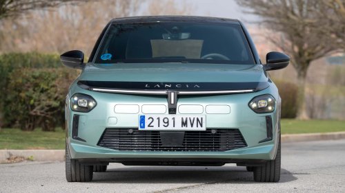 Lancia, Lancia Ypsilon Elettrica 2026, un utilitario cero emisiones con mucho estilo