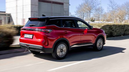 EBRO s700 HEV 2026: conducimos el híbrido deseado