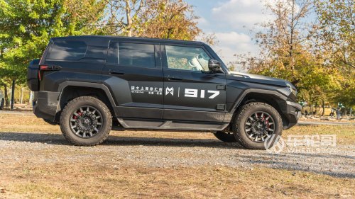 Jeep, Stellantis, Jeep revient en Chine : style Stellantis, mécanique Dongfeng