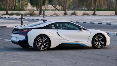 BMW, BMW i8, La BMW i8 de Maradona est aux enchères