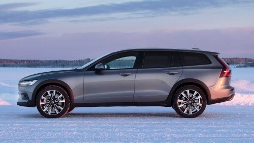 America's Last Volvo Wagon Is Dying As Buyers 'Overwhelmingly' Want SUVs