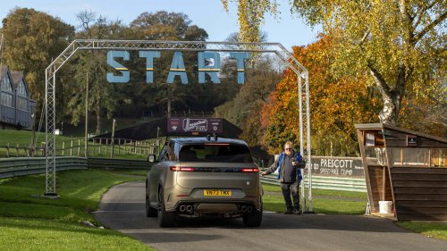 Range Rover, Rover, Man Leaves Range Rover Unattended 1 Week While On Vacation. Then He Sees What It Looks Like