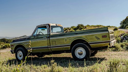 Truk Tua Berkarat Ini Sebenarnya adalah Silverado Baru