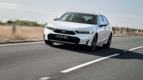 Consume como el Corolla y es más potente: este híbrido japonés lo tiene todo