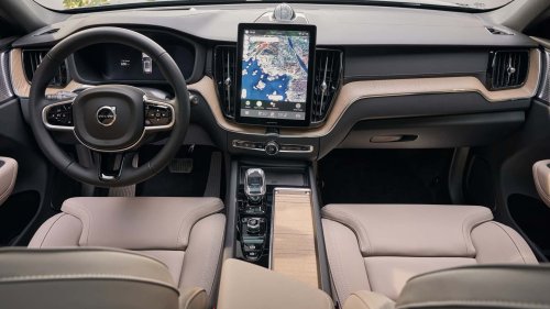 Volvo XC60 2026, primera prueba: un veterano que mejora
