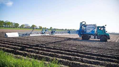 Drei neue Unimog für die Landwirtschaft