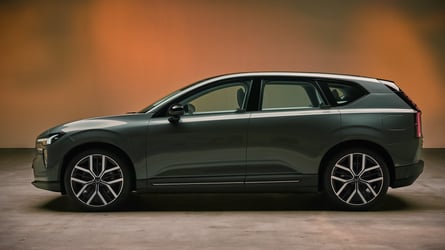 Volvo, El Volvo EX60 estrena un elemento de seguridad pasiva inédito