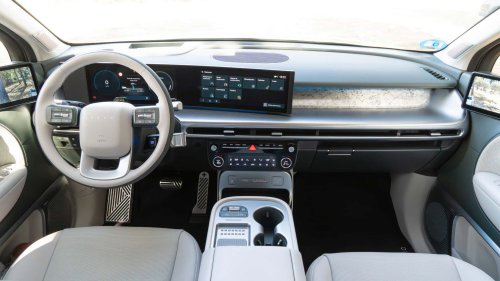 Grande, potente, espacioso y con 600 km de autonomía: de ruta con el Hyundai IONIQ 9