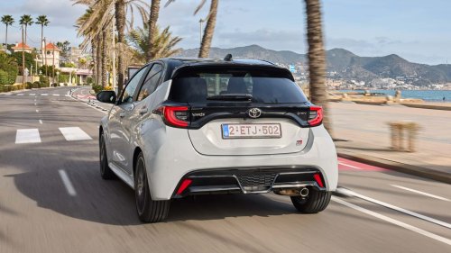 Toyota Yaris vs Renault Clio, nouveau duel entre compactes (aussi) hybrides