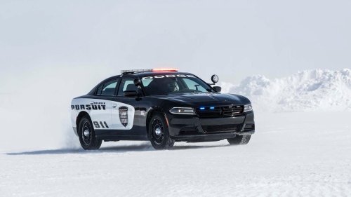 'Guessing It's a Ford Explorer:' Woman Says People Always Think She's a Cop. Why Does She 'Love' It?