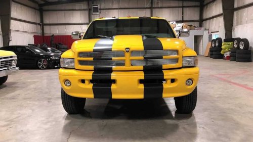 RAM | ‘Plz Tell Me That's for a Cheater’s Car?:’ Ohio Driver Stops to Put Gas In Ram 3500. Then They See What Color the Petrol Is
