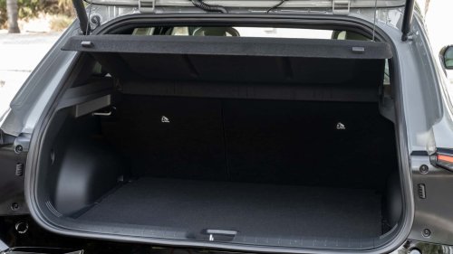 Kia EV4, primera prueba del compacto coreano fabricado en Europa