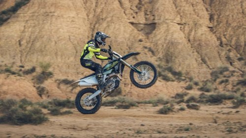 Triumph Ubah Motor Trail Jadi Motor Cross Country