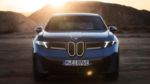 BMW, BMW vise des ventes égales entre les véhicles électriques et essence en seulement quatre ans