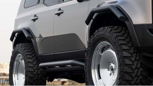 Toyota, Toyota Land Cruiser, Toyota Land Cruiser Kustom Ini Pakai Ban 37 Inci