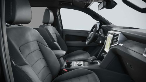 VW Amarok Dark Label: Ein Pick-up sieht schwarz