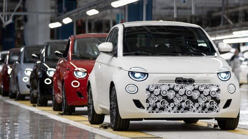 Stellantis, Pekerjaan Regulasi Habiskan 25% dari Jam Kerja Teknik Stellantis