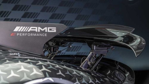 Mercedes, Mercedes Tarik Sebagian Hypercar AMG One karena Risiko Kebakaran